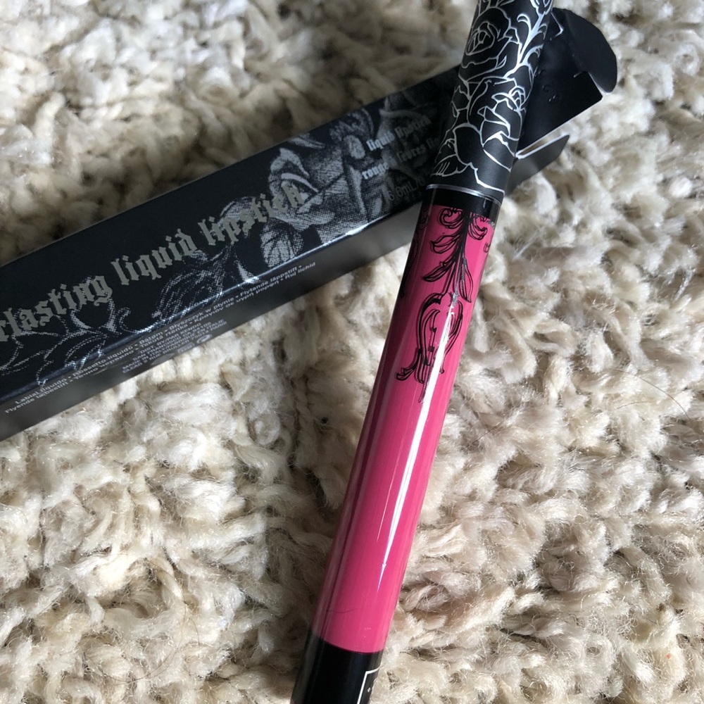 Kat Von D Liquid Lipstick: Shade: Mother
